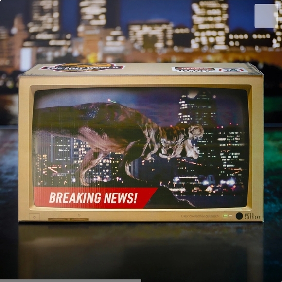 Mattel Hammond Collection Tyrannasaurus Rex Convetion Crasher SDCC 2025 NIB - Picture 8 of 8